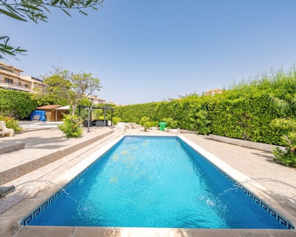 3 soveværelse Villa til salg i Playa Flamenca, Orihuela med swimmingpool - € 529.900 (Ref: 10167026)