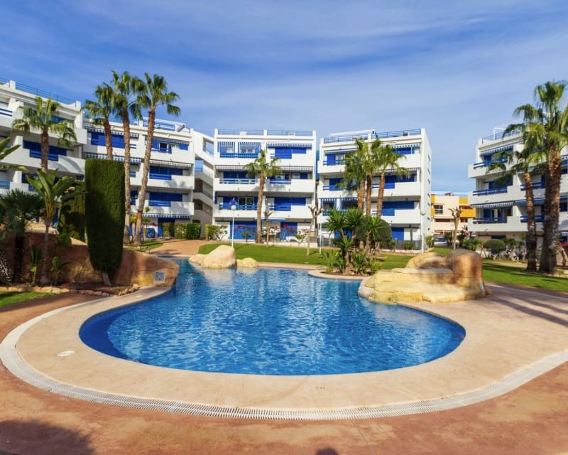 2 sovrum Lägenhet till salu i Playa Flamenca med pool garage - 239 000 € (Ref: 10167027)