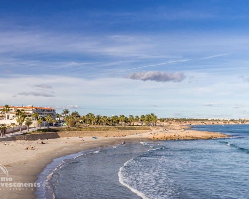 2 sovrum Lägenhet till salu i Playa Flamenca med pool garage - 239 000 € (Ref: 10167027)