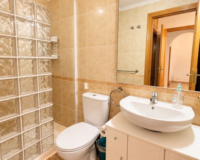 2 soverom Villa til salgs i Orihuela Costa med svømmebasseng garasje - € 219 000 (Ref: 10167031)