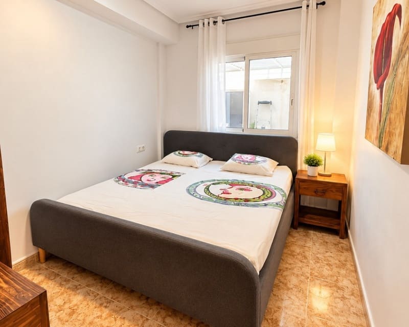 2 soverom Villa til salgs i Orihuela Costa med svømmebasseng garasje - € 219 000 (Ref: 10167031)