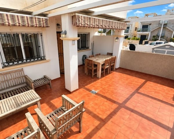 2 soverom Villa til salgs i Punta Prima, Orihuela med svømmebasseng garasje - € 219 000 (Ref: 10167031)