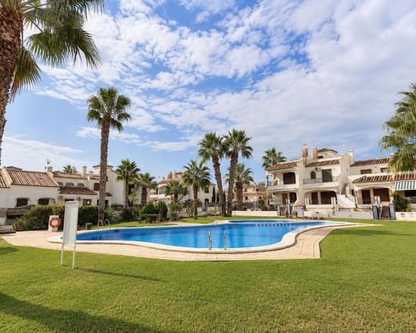 2 soverom Hus til salgs i Villamartin, Orihuela med svømmebasseng garasje - € 234 000 (Ref: 10167035)