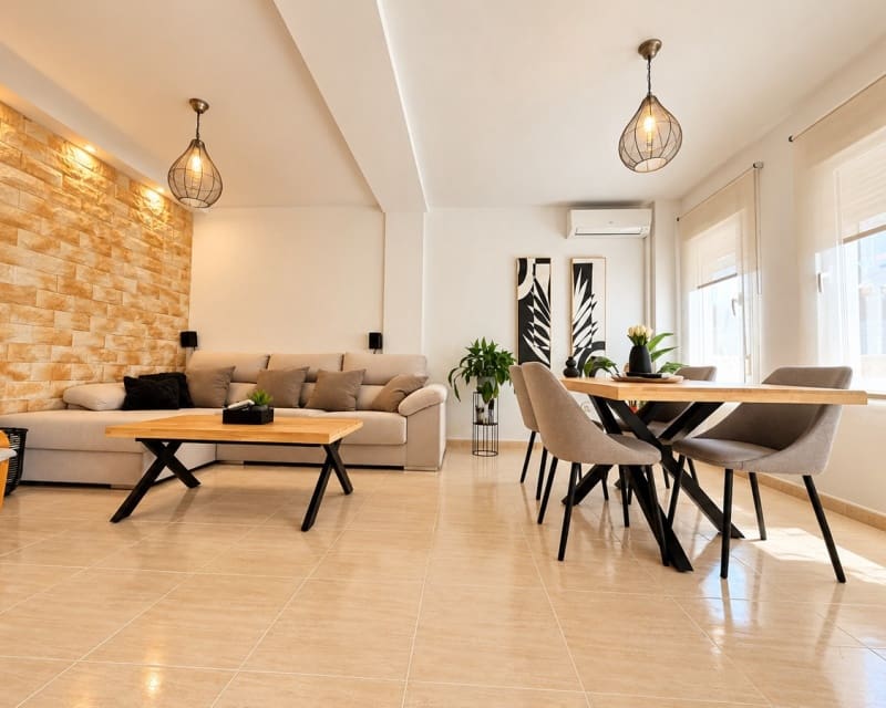 3 slaapkamer Huis te koop in Daya Nueva met garage - € 180.000 (Ref: 10167038)