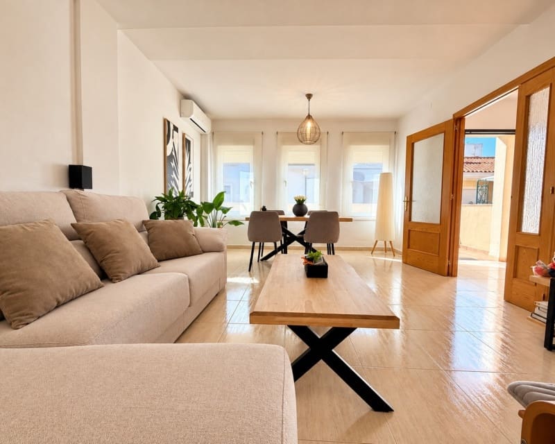 3 slaapkamer Huis te koop in Daya Nueva met garage - € 180.000 (Ref: 10167038)