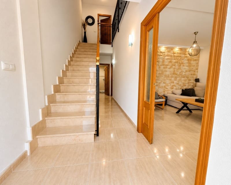3 slaapkamer Huis te koop in Daya Nueva met garage - € 180.000 (Ref: 10167038)