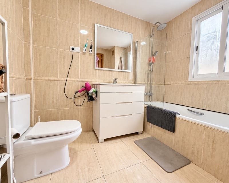 3 slaapkamer Huis te koop in Daya Nueva met garage - € 180.000 (Ref: 10167038)