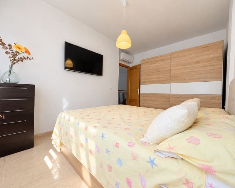 3 slaapkamer Huis te koop in Daya Nueva met garage - € 180.000 (Ref: 10167038)