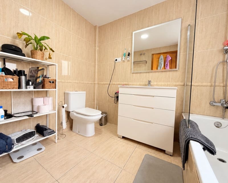 3 slaapkamer Huis te koop in Daya Nueva met garage - € 180.000 (Ref: 10167038)