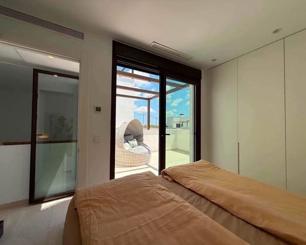 3 makuuhuone Huvila myytävänä paikassa Torre-Pacheco mukana uima-altaan - 465 000 € (Ref: 10167039)