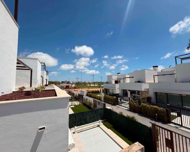 3 makuuhuone Huvila myytävänä paikassa Torre-Pacheco mukana uima-altaan - 465 000 € (Ref: 10167039)