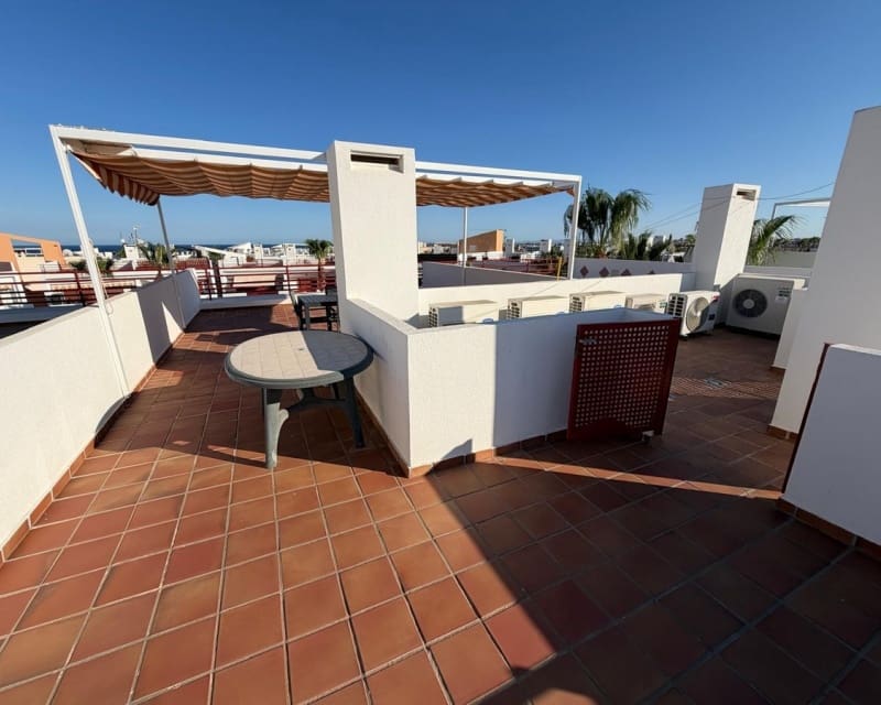 2 soveværelse Lejlighed til salg i Playa Flamenca med swimmingpool garage - € 234.900 (Ref: 10167040)