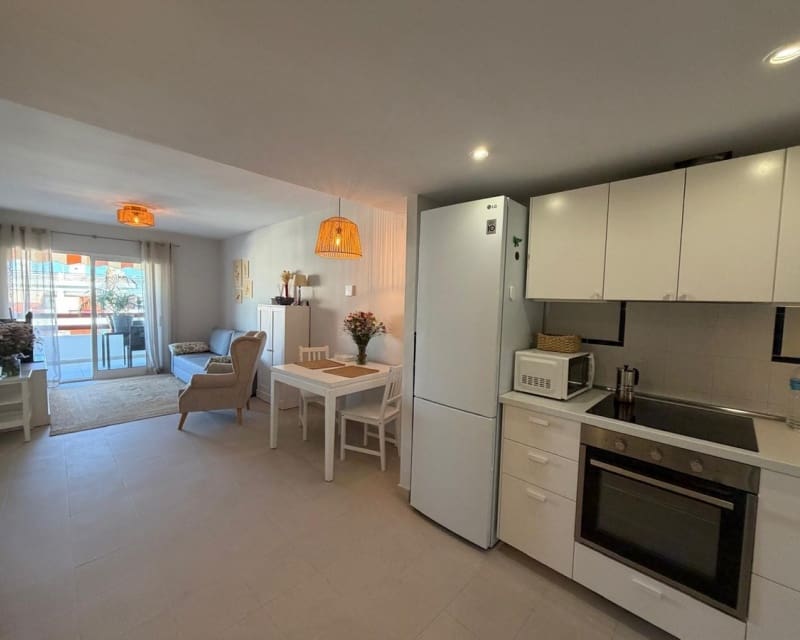 2 soveværelse Lejlighed til salg i Playa Flamenca med swimmingpool garage - € 234.900 (Ref: 10167040)