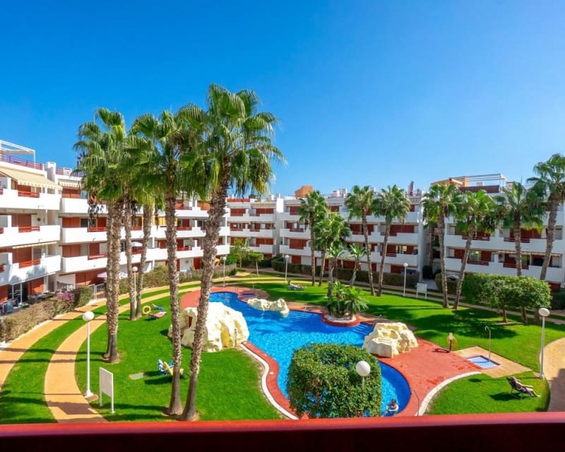 2 soveværelse Lejlighed til salg i Playa Flamenca med swimmingpool garage - € 234.900 (Ref: 10167040)