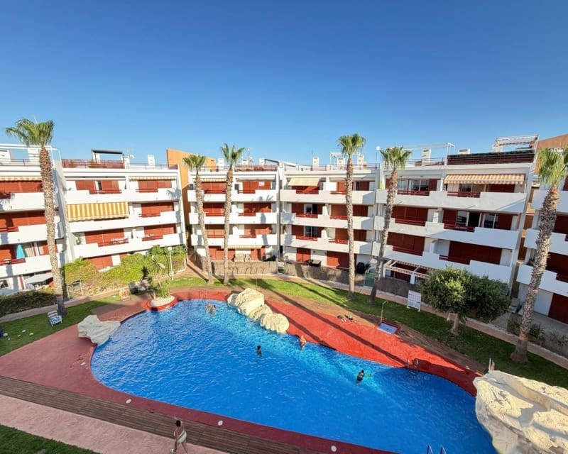 2 soveværelse Lejlighed til salg i Playa Flamenca med swimmingpool garage - € 234.900 (Ref: 10167040)