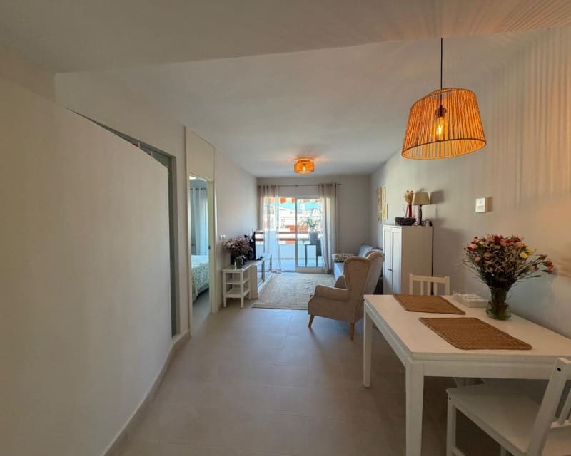 2 soveværelse Lejlighed til salg i Playa Flamenca med swimmingpool garage - € 234.900 (Ref: 10167040)