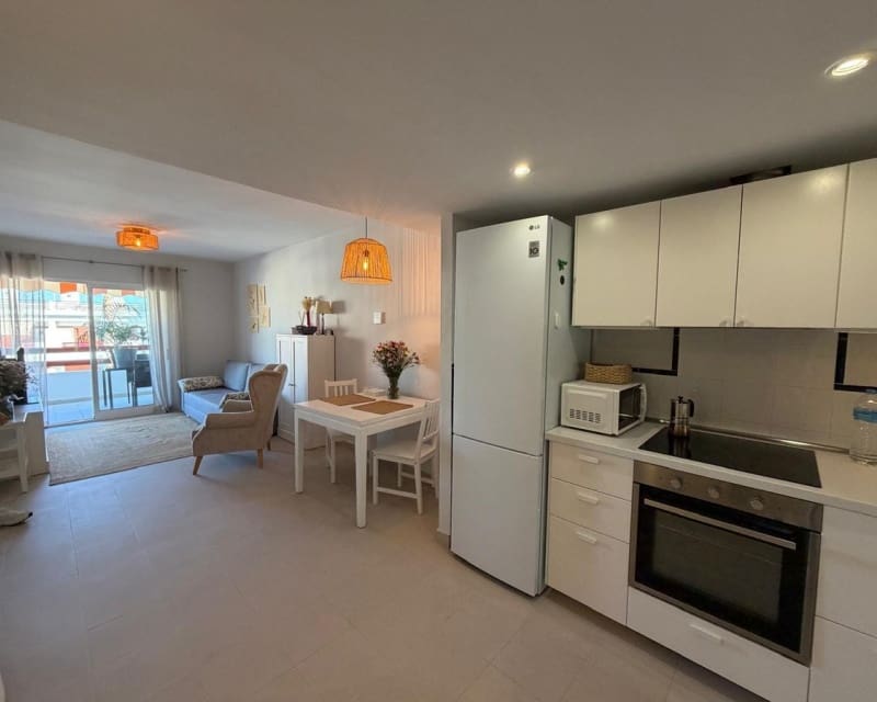 2 soveværelse Lejlighed til salg i Playa Flamenca med swimmingpool garage - € 234.900 (Ref: 10167040)
