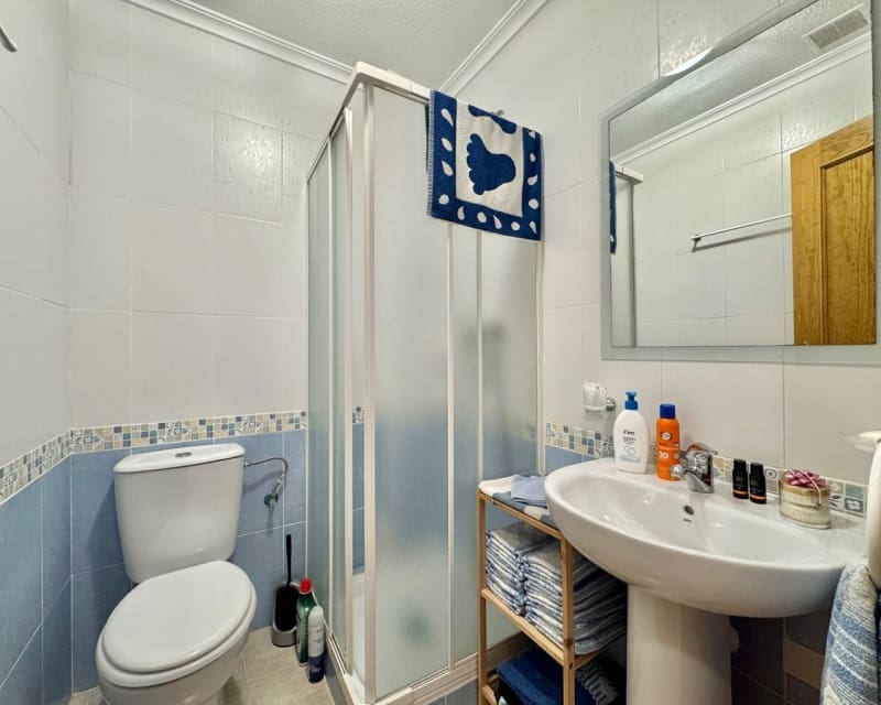 Apartamento de 2 habitaciones en Orihuela Costa en venta con piscina - 190.000 € (Ref: 10167041)