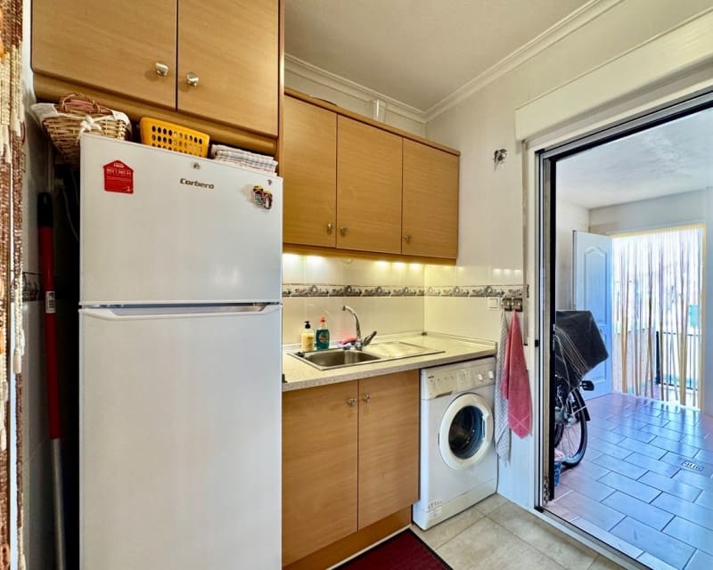 Apartamento de 2 habitaciones en Orihuela Costa en venta con piscina - 190.000 € (Ref: 10167041)