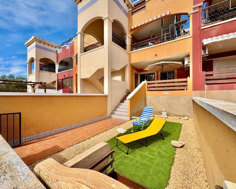 Apartamento de 2 habitaciones en Orihuela Costa en venta con piscina - 190.000 € (Ref: 10167041)