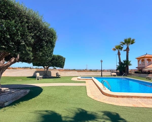 2 soverom Villa til salgs i Los Montesinos med svømmebasseng garasje - € 168 000 (Ref: 10167042)