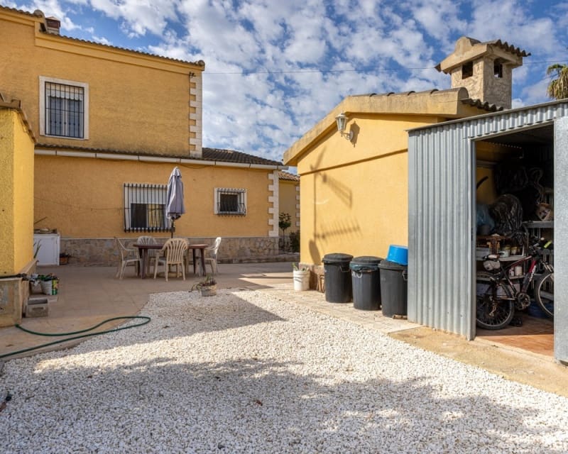 5 Zimmer Villa zu verkaufen in La Hoya mit Pool Garage - 485.000 € (Ref: 10167043)