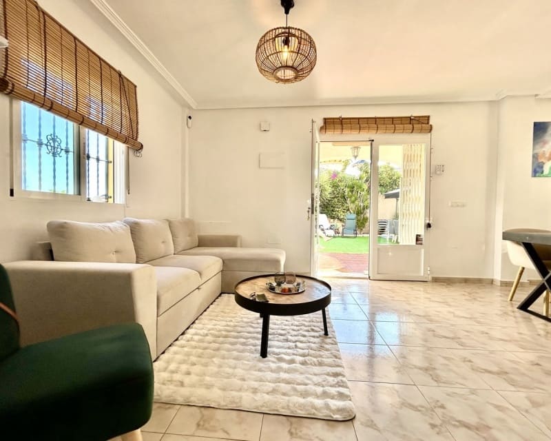 4 sypialnia Willa na sprzedaż w Villamartin z basenem - 429 900 € (Ref: 10167044)