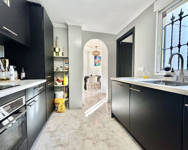 4 sypialnia Willa na sprzedaż w Villamartin z basenem - 429 900 € (Ref: 10167044)