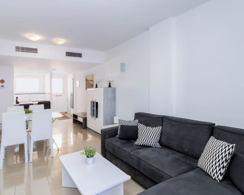2 sypialnia Apartament na sprzedaż w Playa Flamenca z basenem garażem - 210 000 € (Ref: 10167045)