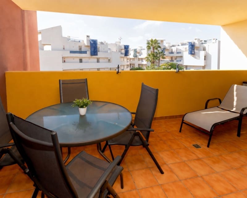 2 sypialnia Apartament na sprzedaż w Playa Flamenca z basenem garażem - 210 000 € (Ref: 10167045)