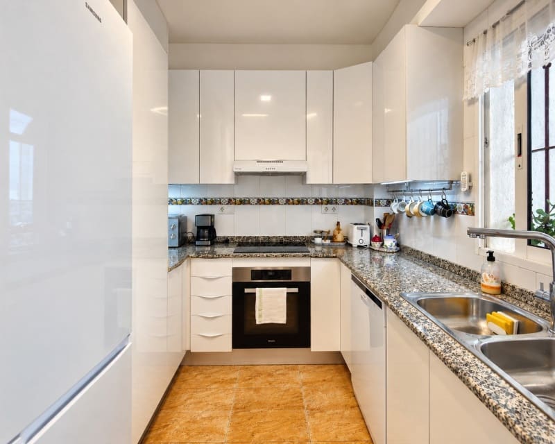 3 bedroom Townhouse for sale in La Florida with pool garage - € 197,950 (Ref: 10167046)