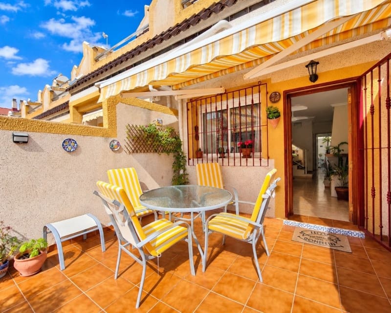 3 bedroom Townhouse for sale in La Florida with pool garage - € 197,950 (Ref: 10167046)