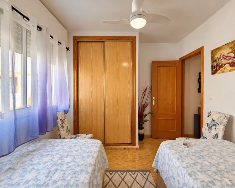 3 bedroom Townhouse for sale in La Florida with pool garage - € 197,950 (Ref: 10167046)