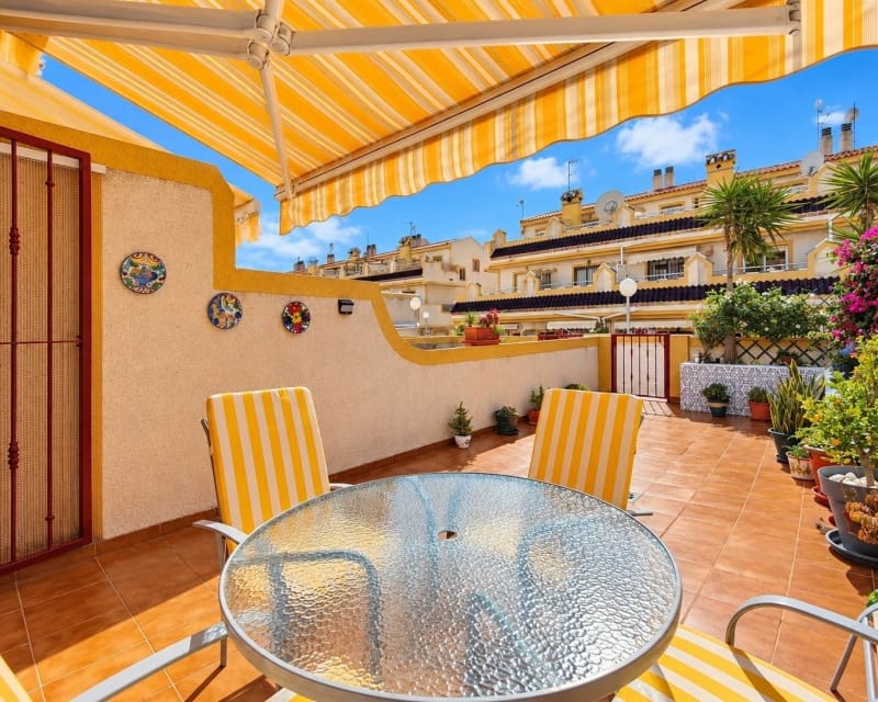 3 bedroom Townhouse for sale in La Florida with pool garage - € 197,950 (Ref: 10167046)