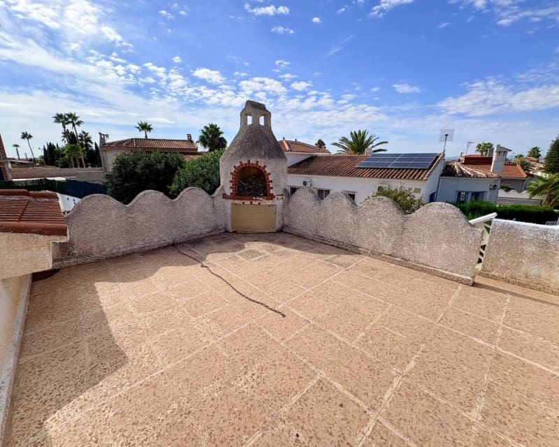 3 slaapkamer Villa te koop in Ciudad Quesada met garage - € 320.000 (Ref: 10167047)