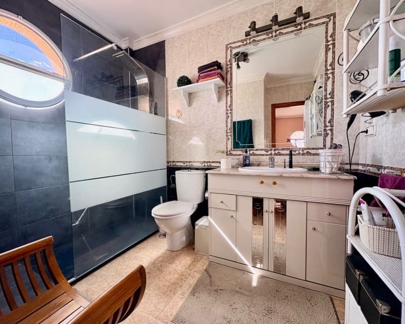 3 soveværelse Villa til salg i Playa Flamenca med swimmingpool - € 225.000 (Ref: 10167048)
