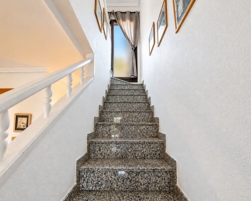 3 soveværelse Byhus til salg i Playa Flamenca med swimmingpool garage - € 269.950 (Ref: 10167049)