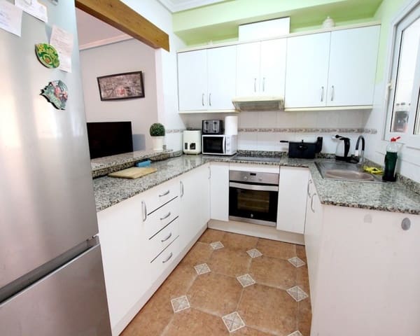 3 soveværelse Byhus til salg i Playa Flamenca, Orihuela med swimmingpool garage - € 269.950 (Ref: 10167049)