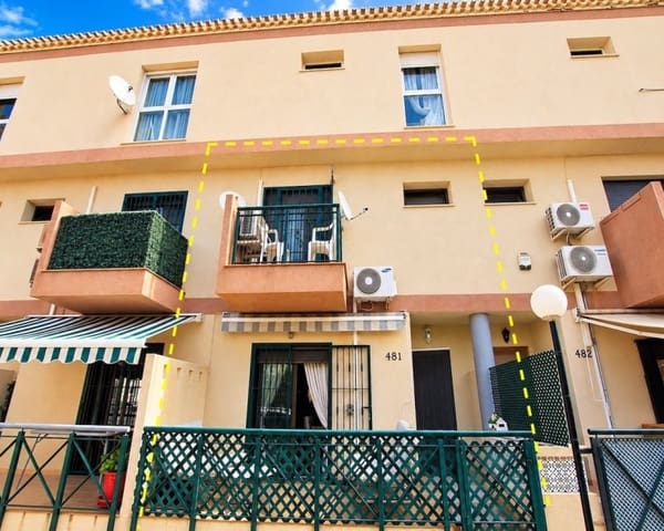 3 soveværelse Byhus til salg i Playa Flamenca, Orihuela med swimmingpool garage - € 269.950 (Ref: 10167049)