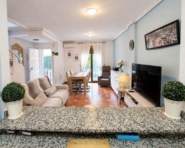 3 soveværelse Byhus til salg i Playa Flamenca, Orihuela med swimmingpool garage - € 269.950 (Ref: 10167049)