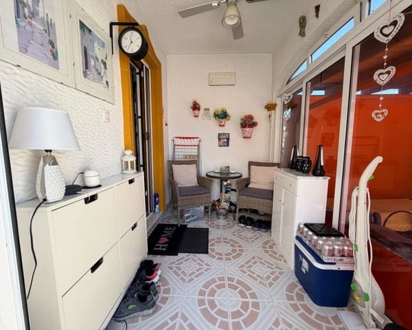 Chalet de 3 habitaciones en Los Montesinos en venta con piscina - 197.900 € (Ref: 10167050)