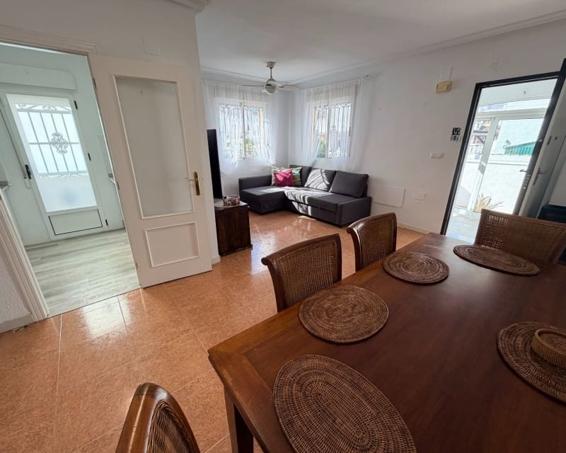 3 sypialnia Willa na sprzedaż w Los Montesinos z basenem - 180 000 € (Ref: 10167051)