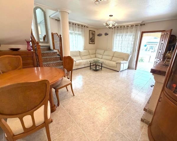 3 makuuhuone Huvila myytävänä paikassa Villamartin, Orihuela mukana uima-altaan - 369 000 € (Ref: 10167365)