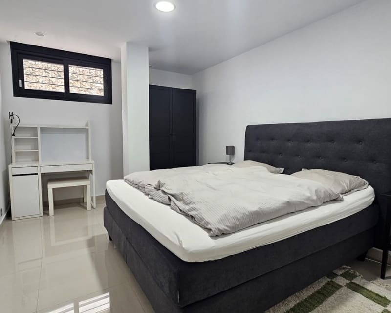 6 makuuhuone Huvila myytävänä paikassa Villamartin mukana uima-altaan 
autotalli - 546 950 € (Ref: 10167366)
