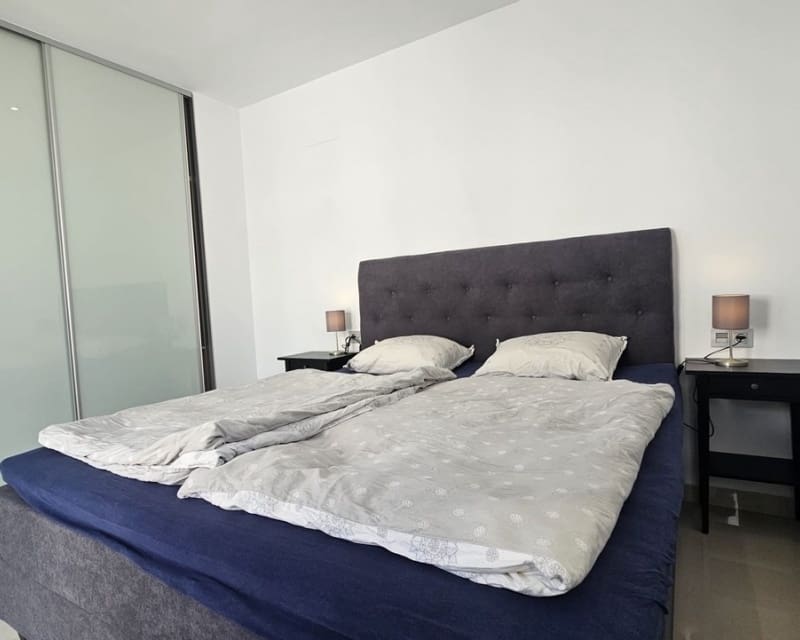 6 makuuhuone Huvila myytävänä paikassa Villamartin mukana uima-altaan 
autotalli - 546 950 € (Ref: 10167366)