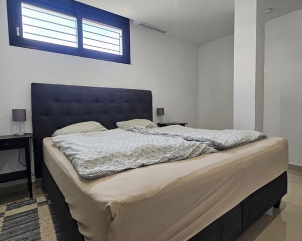 6 makuuhuone Huvila myytävänä paikassa Villamartin, Orihuela mukana uima-altaan 
autotalli - 546 950 € (Ref: 10167366)