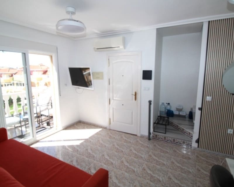 2 soverom Leilighet til salgs i Cabo Roig med svømmebasseng - € 169 000 (Ref: 10167367)