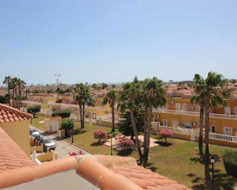 2 soverom Leilighet til salgs i Cabo Roig med svømmebasseng - € 169 000 (Ref: 10167367)