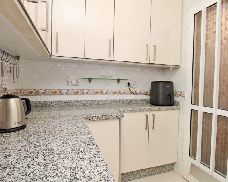 3 soveværelse Villa til salg i Playa Flamenca med swimmingpool garage - € 249.950 (Ref: 10167368)