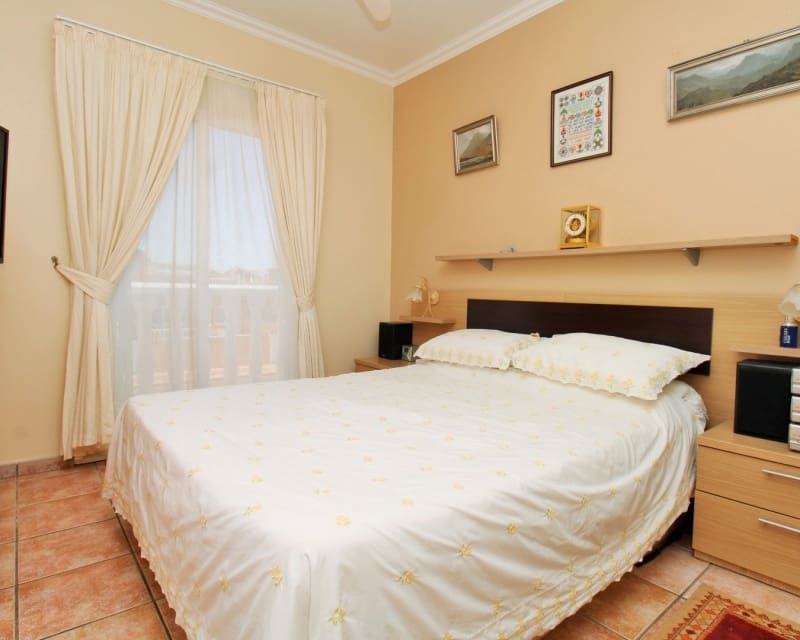 3 soveværelse Villa til salg i Playa Flamenca med swimmingpool garage - € 249.950 (Ref: 10167368)